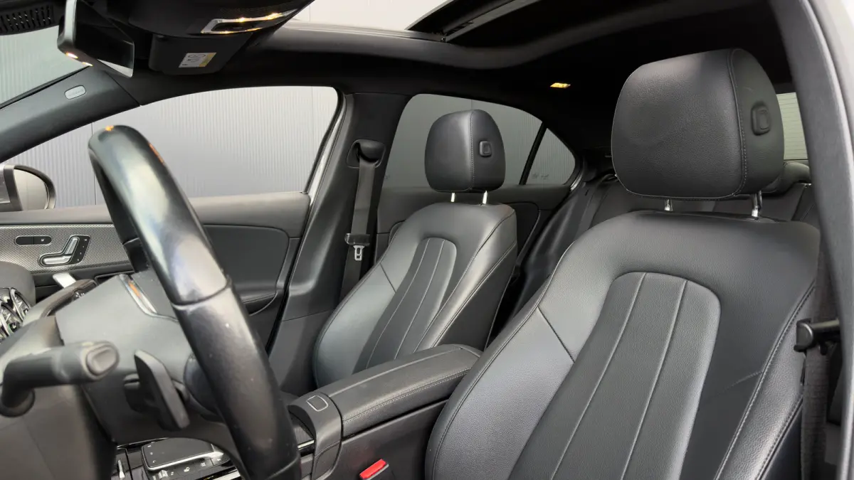 250e 218pk Business Solution Luxury Limited | SOH: 89,53% | Panoramadak | Burmester Audio | Camera | Cruise | Stoelverwarming | Leder | 17"