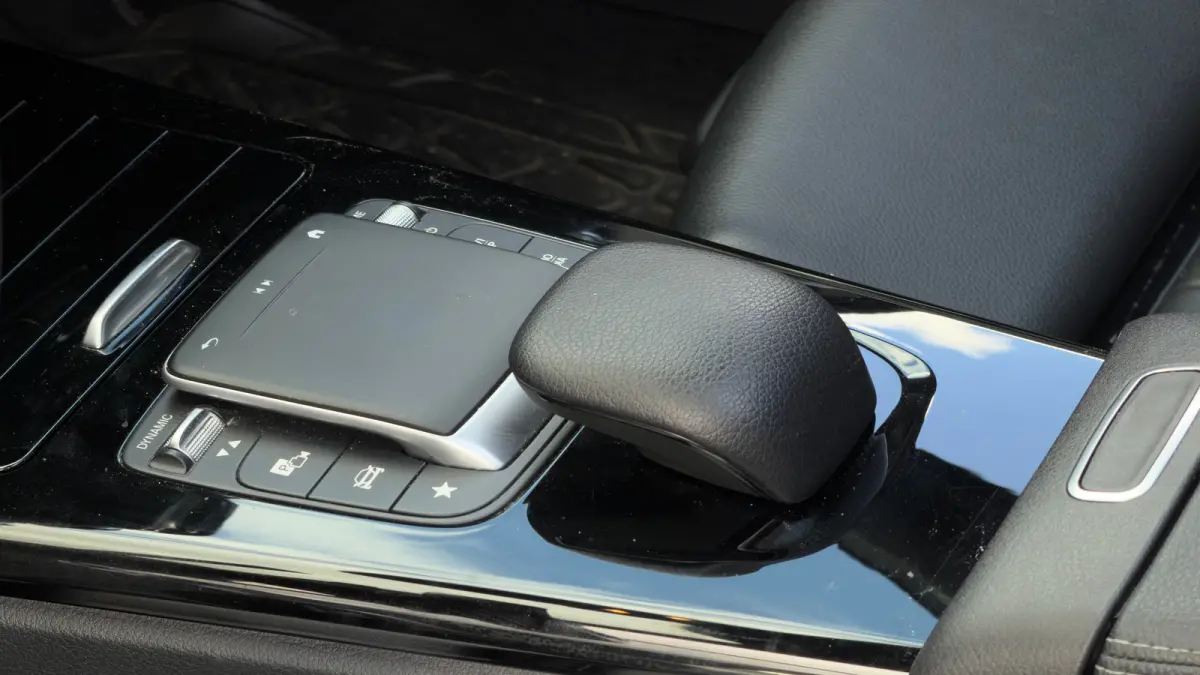 250e 218pk Business Solution Luxury Limited | SOH: 89,53% | Panoramadak | Burmester Audio | Camera | Cruise | Stoelverwarming | Leder | 17"