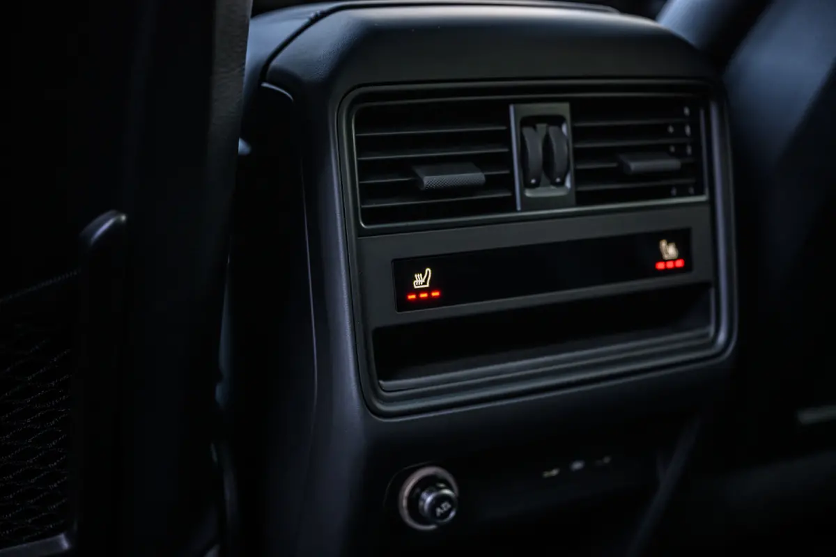 3.0 S E-Hybrid Black Edition Pano/InnoDrive/HUD/360/Luchtvering/Massage