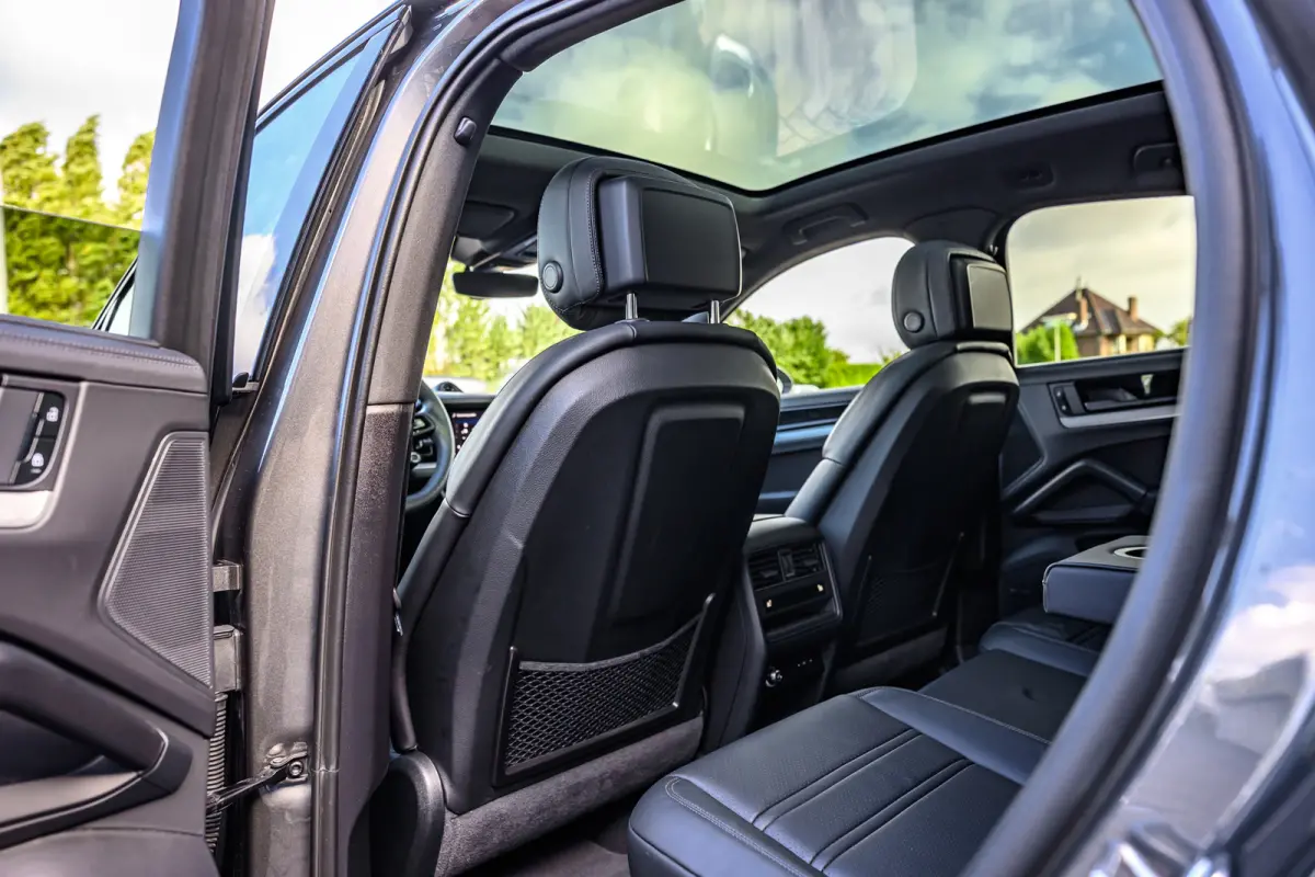 3.0 S E-Hybrid Black Edition Pano/InnoDrive/HUD/360/Luchtvering/Massage