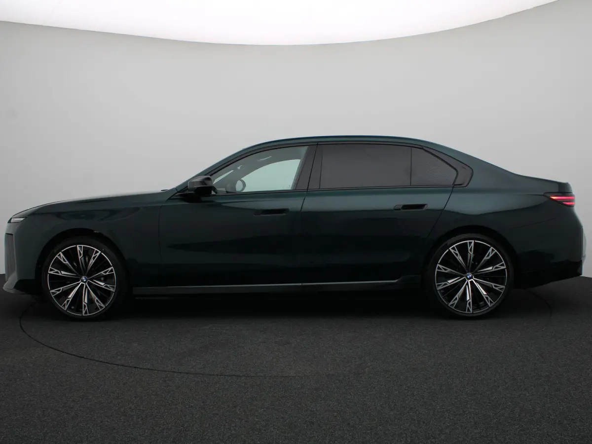xDrive60 M Sportpakket Pro | Executive Lounge | Executive Pack | Connoisseur Pack | Bowers & Wilkins
