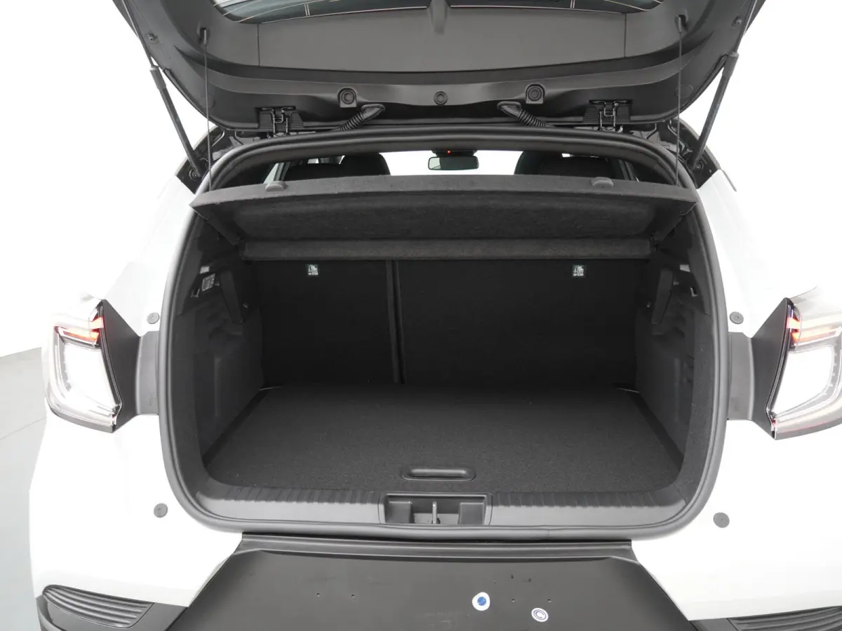 techno full hybrid E-Tech 160 | pack winter | pack light & sound | pack advanced driving assist |