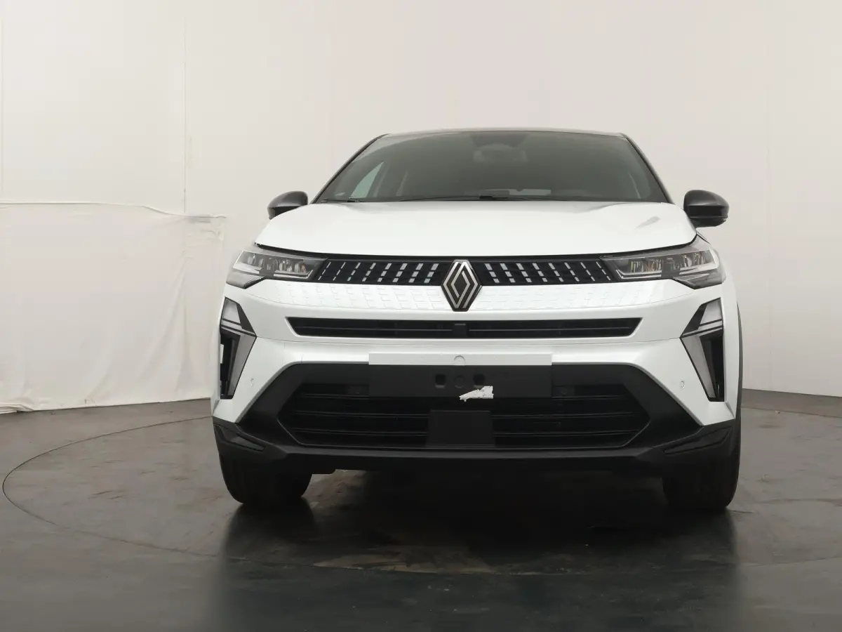 techno full hybrid E-Tech 160 | pack winter | pack light & sound | pack advanced driving assist |