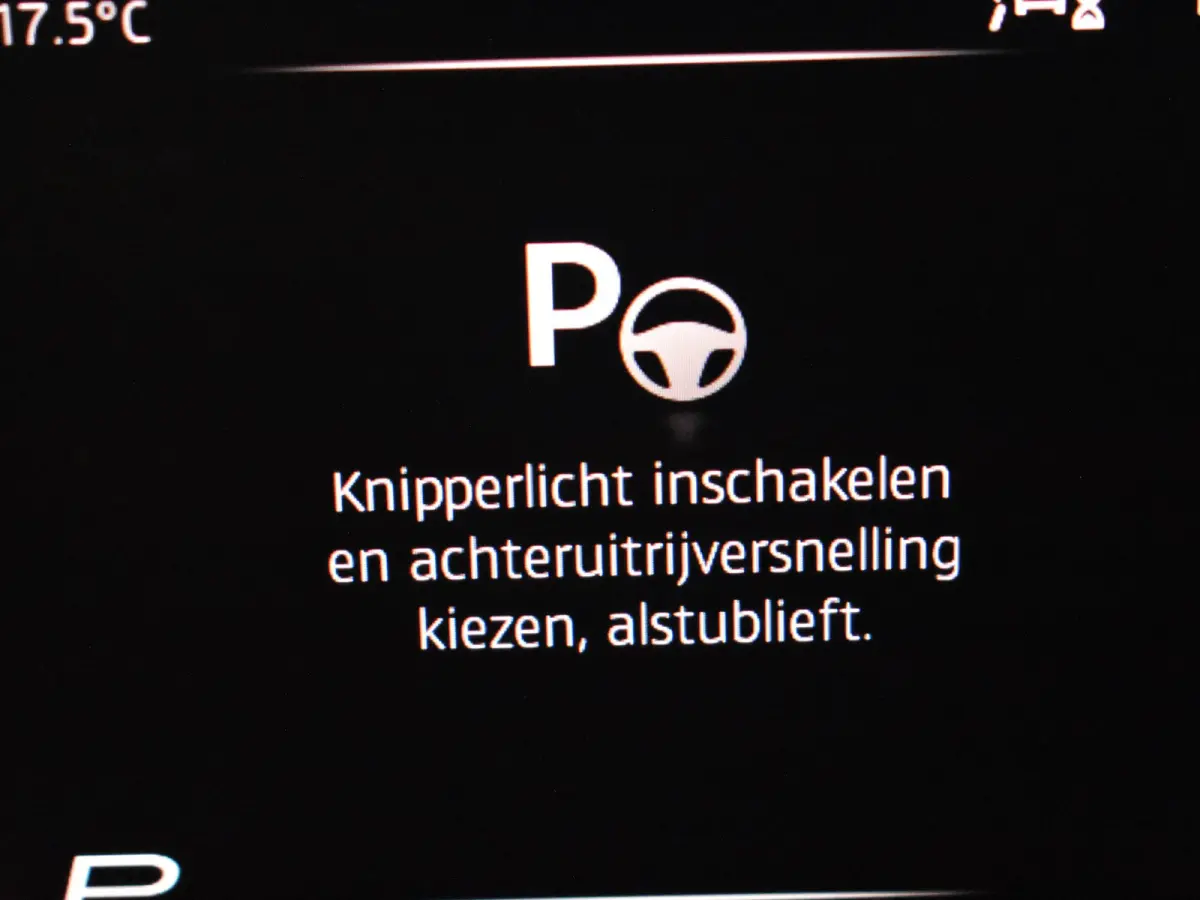 1.5 TSI Xcellence Business Intense 150PK DSG/AUTO | Elektr Glazen pano-dak | 360gr Camera | App connect | Dodehoek | Keyless | Parkeer assistent | Stoelverw | DAB | LED | 18"LMV