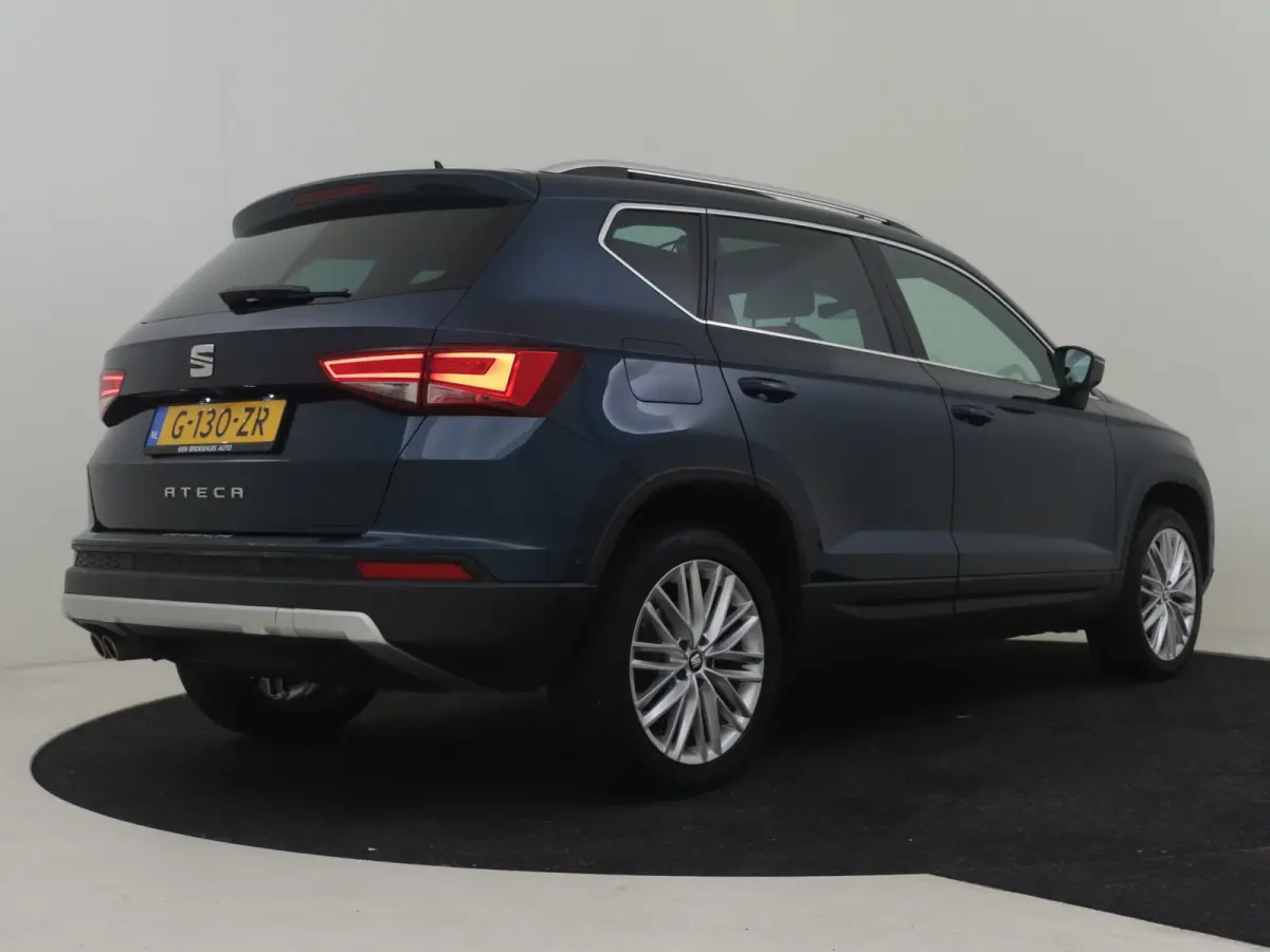 1.5 TSI Xcellence Business Intense 150PK DSG/AUTO | Elektr Glazen pano-dak | 360gr Camera | App connect | Dodehoek | Keyless | Parkeer assistent | Stoelverw | DAB | LED | 18"LMV