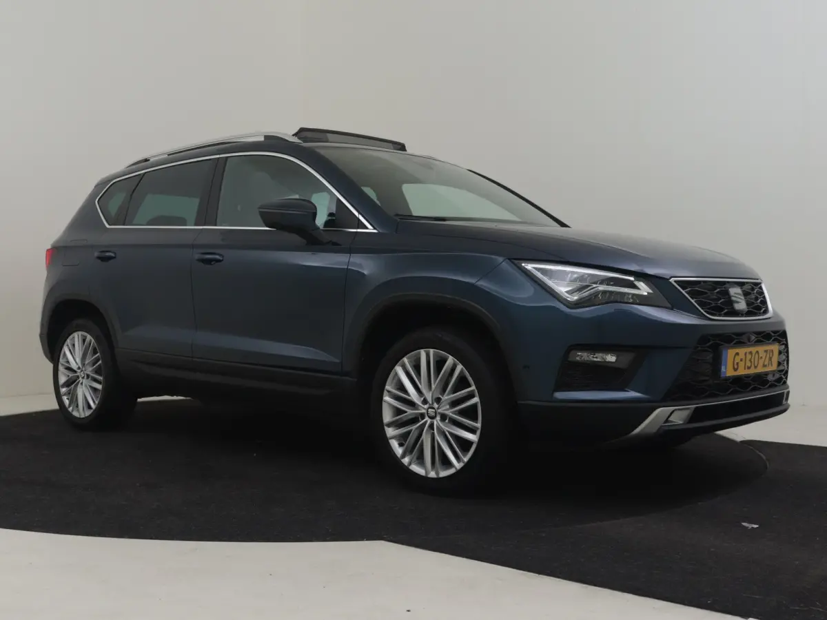 1.5 TSI Xcellence Business Intense 150PK DSG/AUTO | Elektr Glazen pano-dak | 360gr Camera | App connect | Dodehoek | Keyless | Parkeer assistent | Stoelverw | DAB | LED | 18"LMV