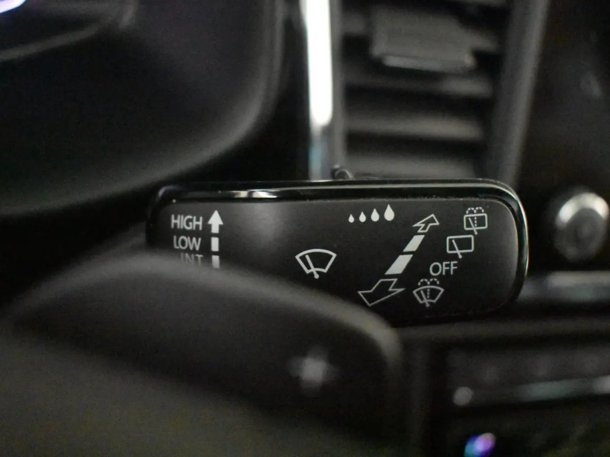 1.5 TSI Xcellence Business Intense 150PK DSG/AUTO | Elektr Glazen pano-dak | 360gr Camera | App connect | Dodehoek | Keyless | Parkeer assistent | Stoelverw | DAB | LED | 18"LMV
