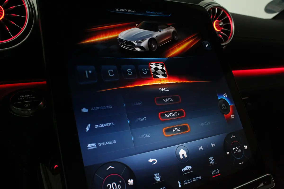 Roadster AMG 63 4MATIC+ > V8 Bi-Turbo/Night-pakket/AMG-performance Sportstoelen/Premium Plus... 1664