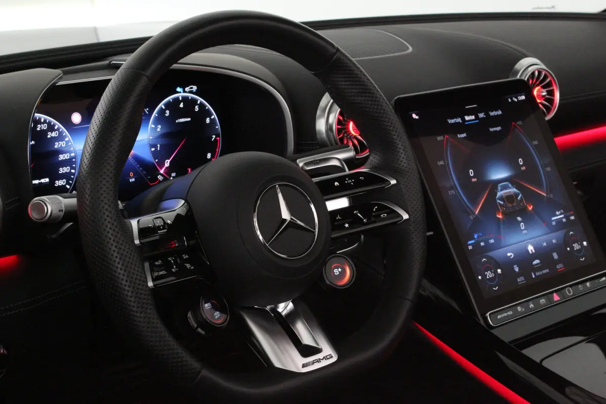 Roadster AMG 63 4MATIC+ > V8 Bi-Turbo/Night-pakket/AMG-performance Sportstoelen/Premium Plus... 1664