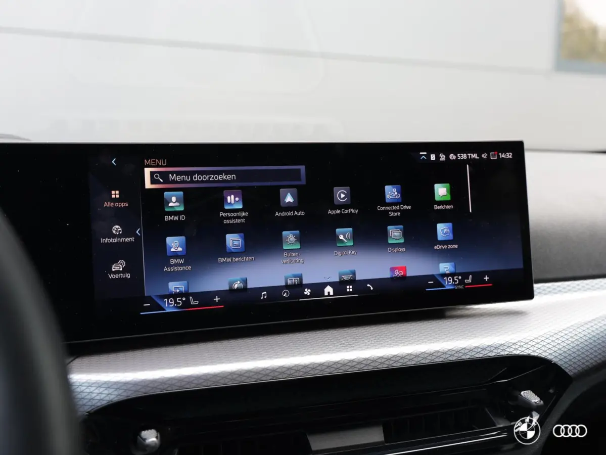 330E M SPORT 22KW / ACC / HEADUP / EL STOELEN / LEDER / KEYLESS ENTRY - START