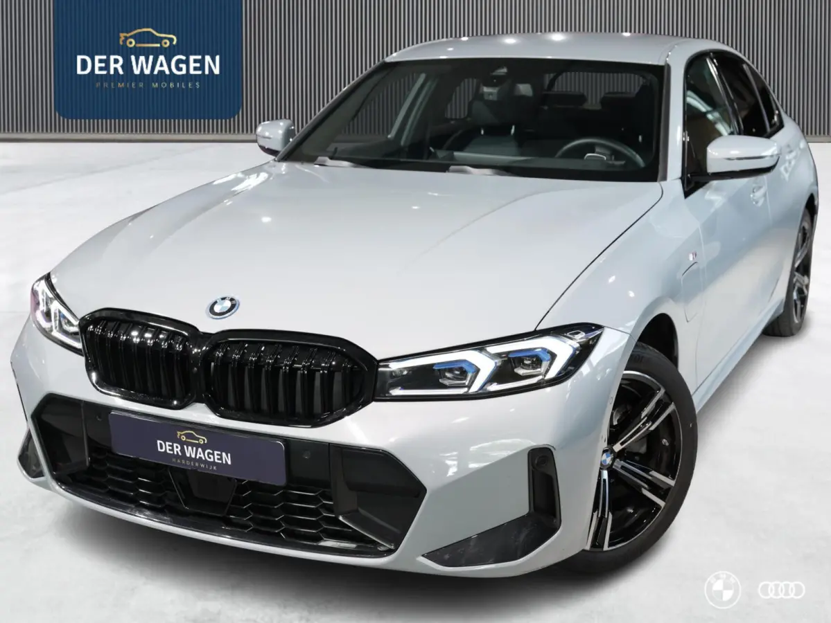 330E M SPORT 22KW / ACC / HEADUP / EL STOELEN / LEDER / KEYLESS ENTRY - START