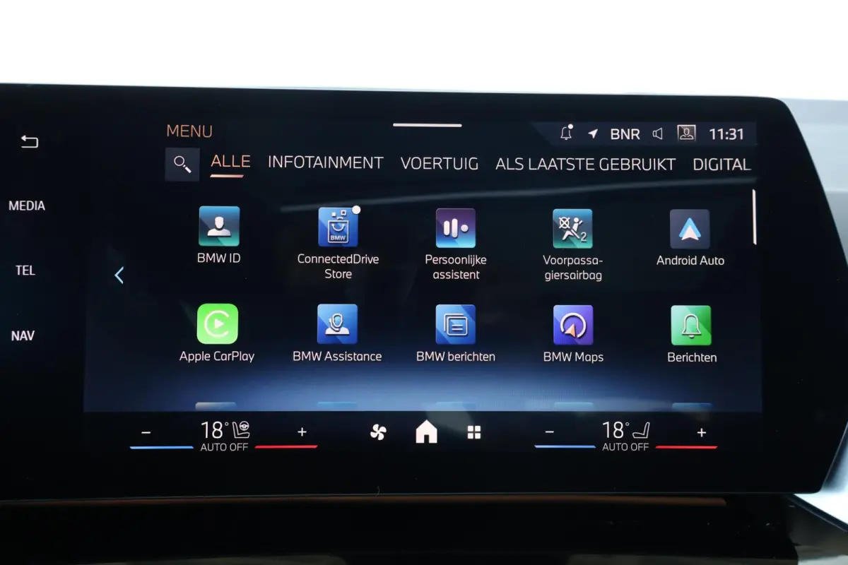 225e xDrive M Sportpakket | Travel Pack | Comfort Pack | Premium Pack | Harman Kardon