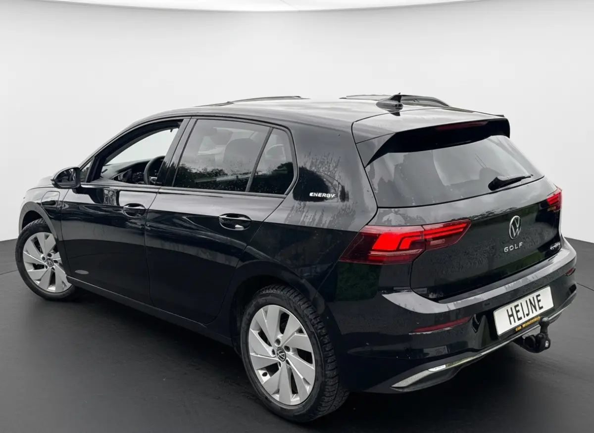 1.5 eHybrid 204PK PLUG IN. LIFE NAVI/CARPLAY/CAMERA/TREKHAAK