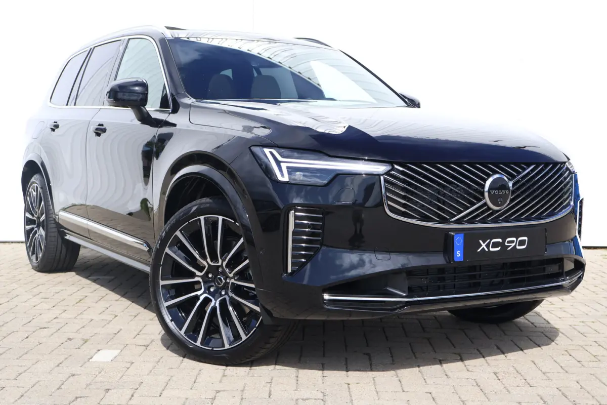2.0 T8 Plug-in hybrid AWD Ultra Bright Exec. Ed. | B&W Audio | 22'' | Massage |