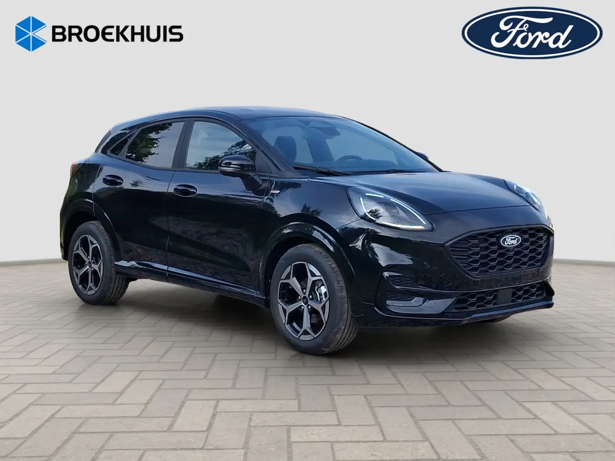 1.0 EcoBoost ST-Line | Achteruitrijcamera | All Weather banden | Armsteun voor
