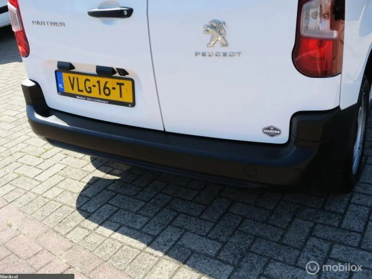 bestel 1.5 BlueHDI Pro