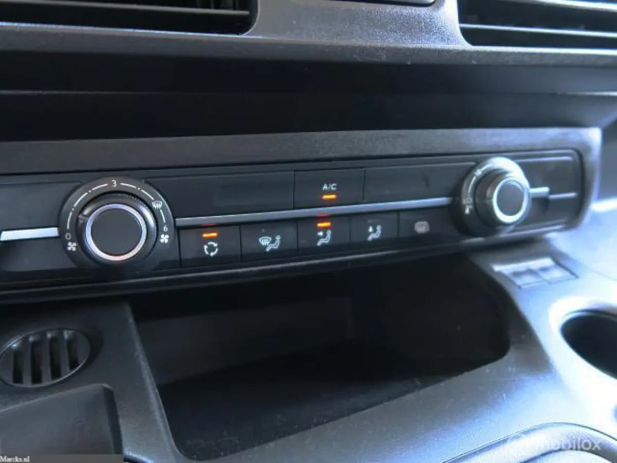 bestel 1.5 BlueHDI Pro