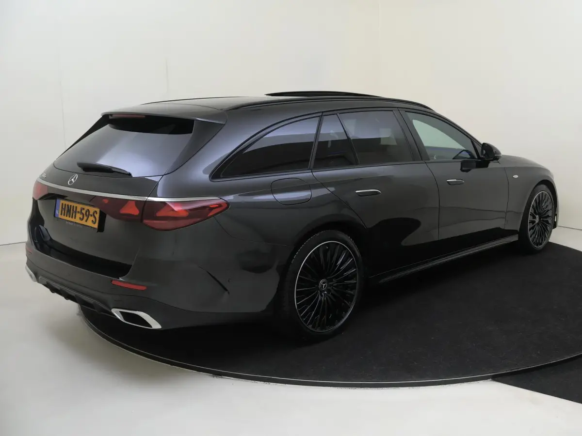 300 e Sport Edition / Superscreen / Memory-Stoelen / Panaromadak / Night-pakket /