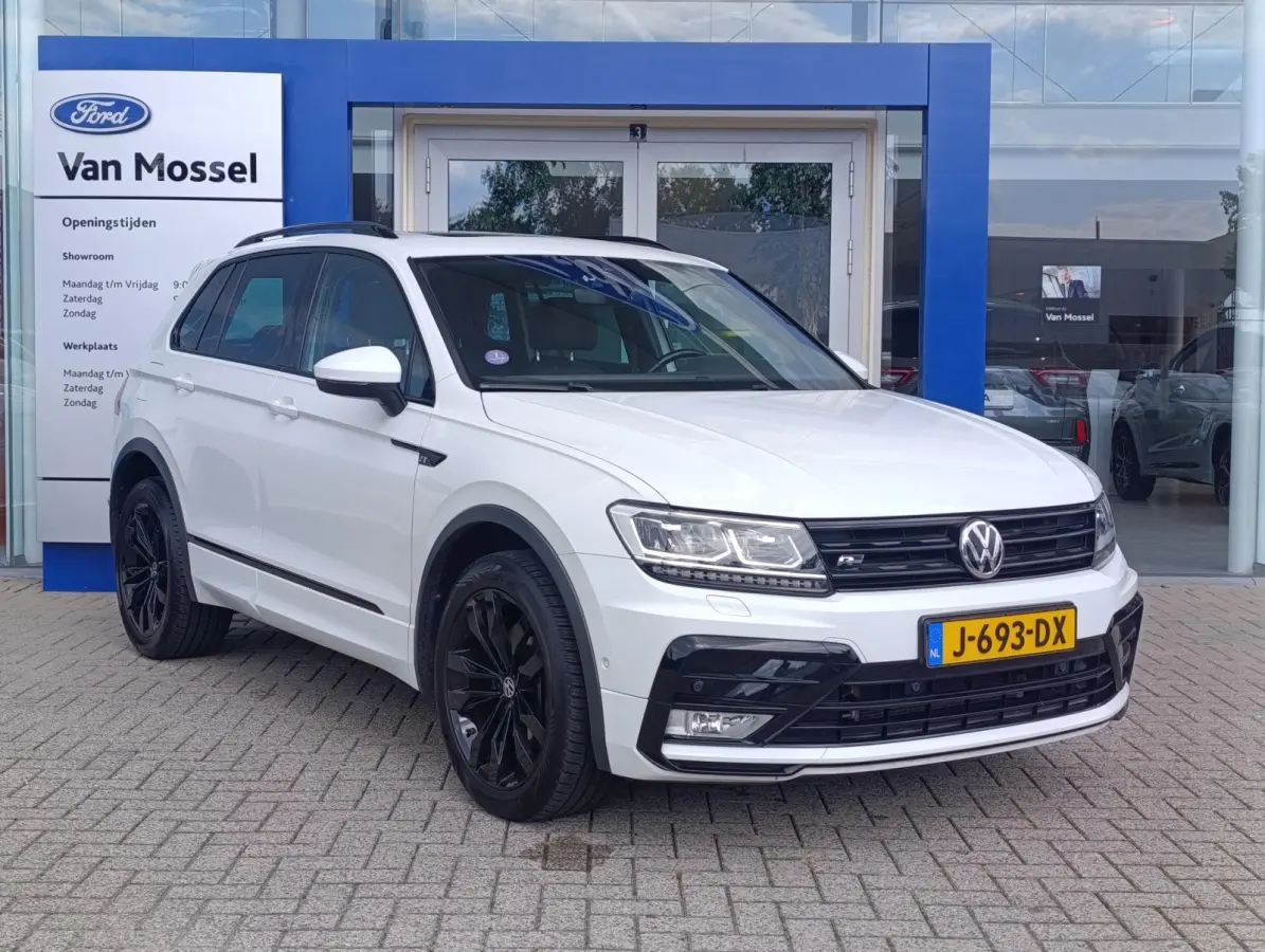 2.0 TSI 4Motion Highline | Panodak | Stoelverwarming | Adaptieve Cruise | Camera | PDC V+A | Elek. kofferklep | Climate Control