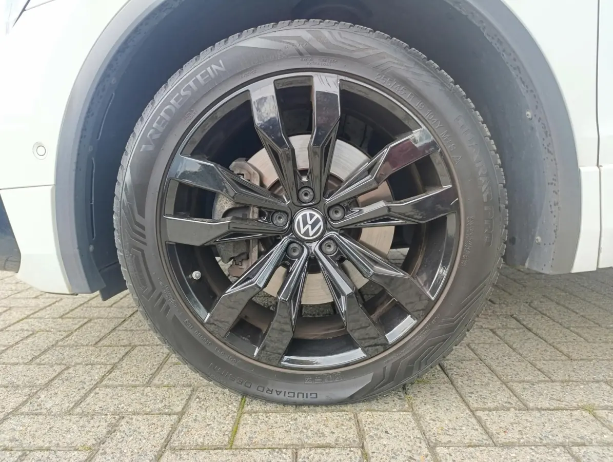 2.0 TSI 4Motion Highline | Panodak | Stoelverwarming | Adaptieve Cruise | Camera | PDC V+A | Elek. kofferklep | Climate Control