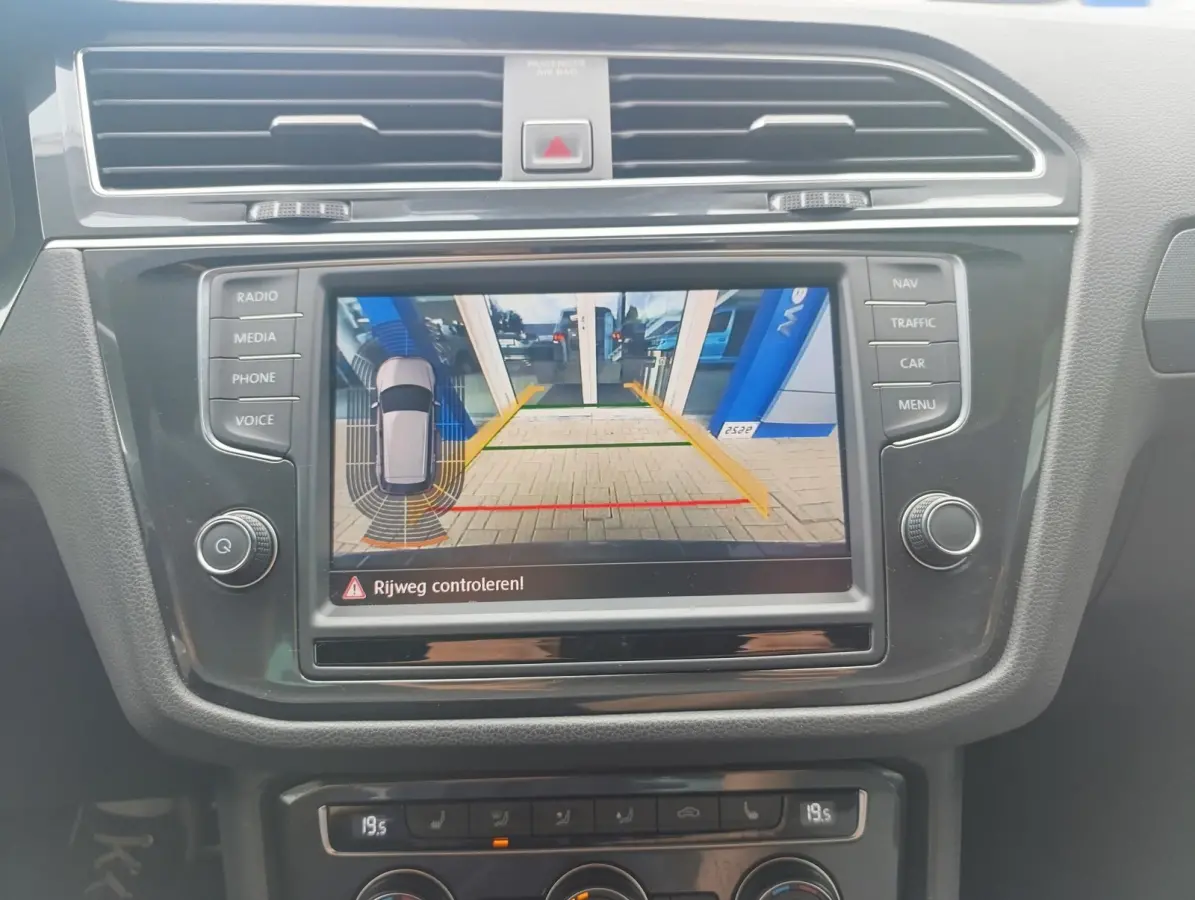 2.0 TSI 4Motion Highline | Panodak | Stoelverwarming | Adaptieve Cruise | Camera | PDC V+A | Elek. kofferklep | Climate Control
