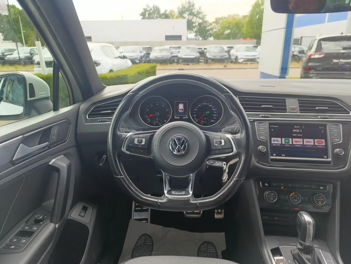 2.0 TSI 4Motion Highline | Panodak | Stoelverwarming | Adaptieve Cruise | Camera | PDC V+A | Elek. kofferklep | Climate Control