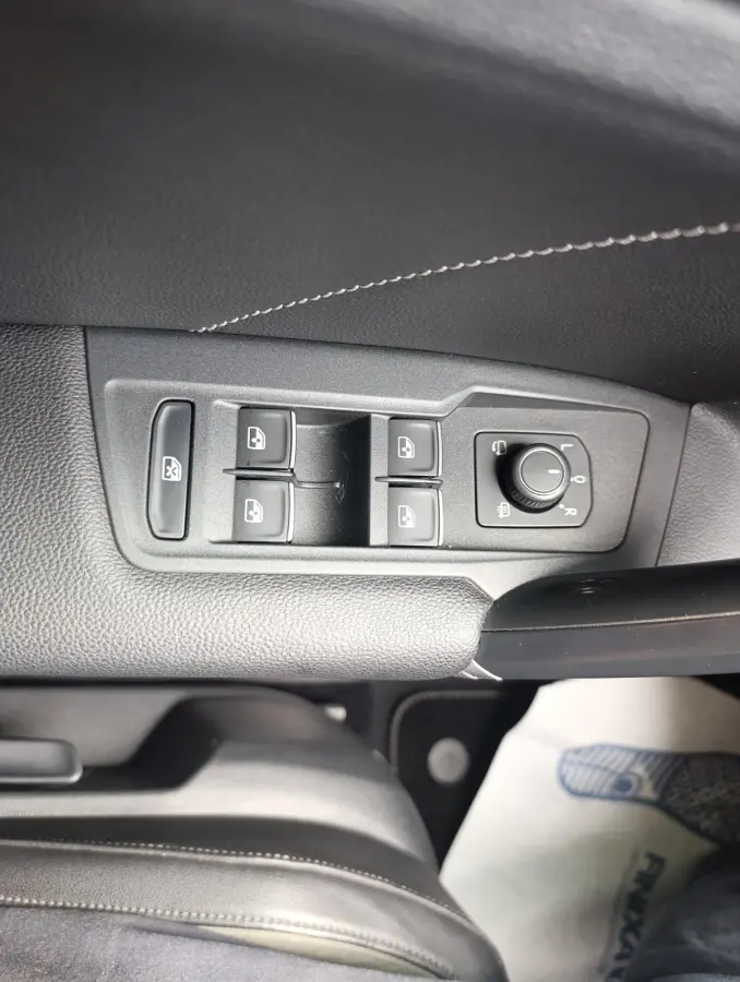 2.0 TSI 4Motion Highline | Panodak | Stoelverwarming | Adaptieve Cruise | Camera | PDC V+A | Elek. kofferklep | Climate Control