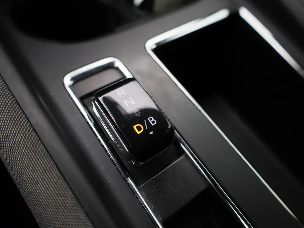 60 91% SOH | Achteruitrijcamera| Cruise Control | Stoel + Stuurverwarming | Lane Assist | Keyless |