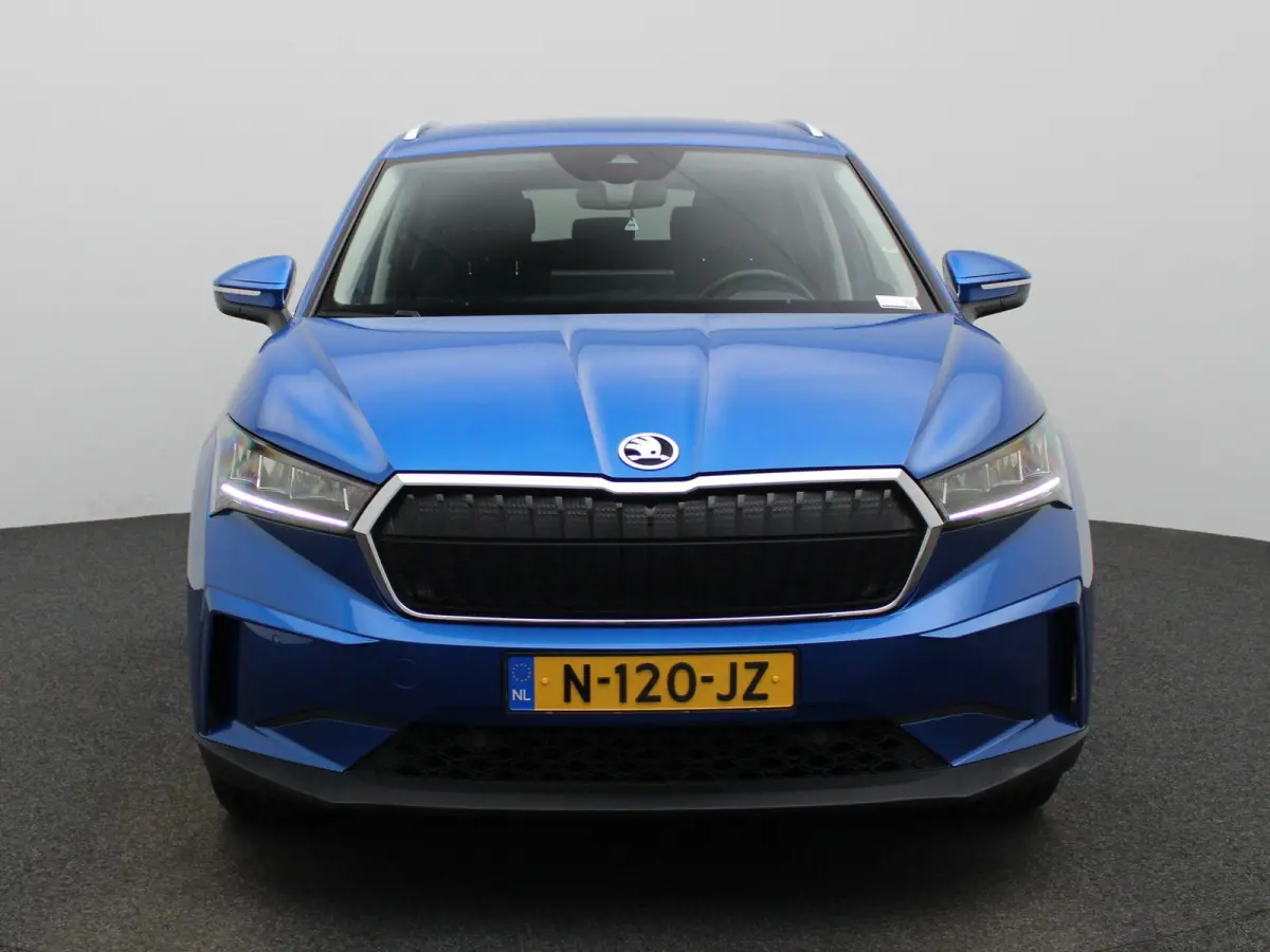 60 91% SOH | Achteruitrijcamera| Cruise Control | Stoel + Stuurverwarming | Lane Assist | Keyless |