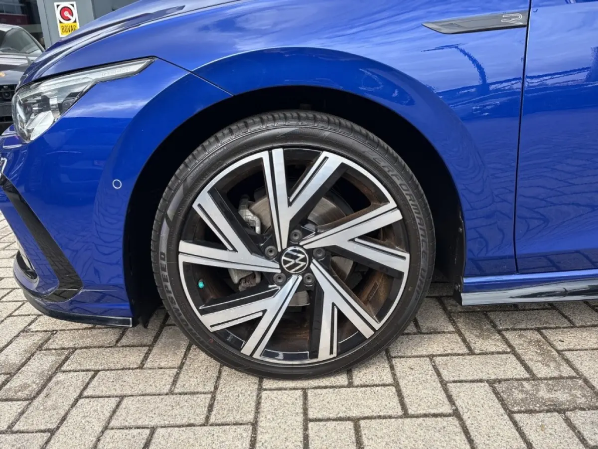 1.5 eTSI DSG R-LINE PANO-DAK/CAMERA/ACC/STOEL+STUURVERW/CARPLAY