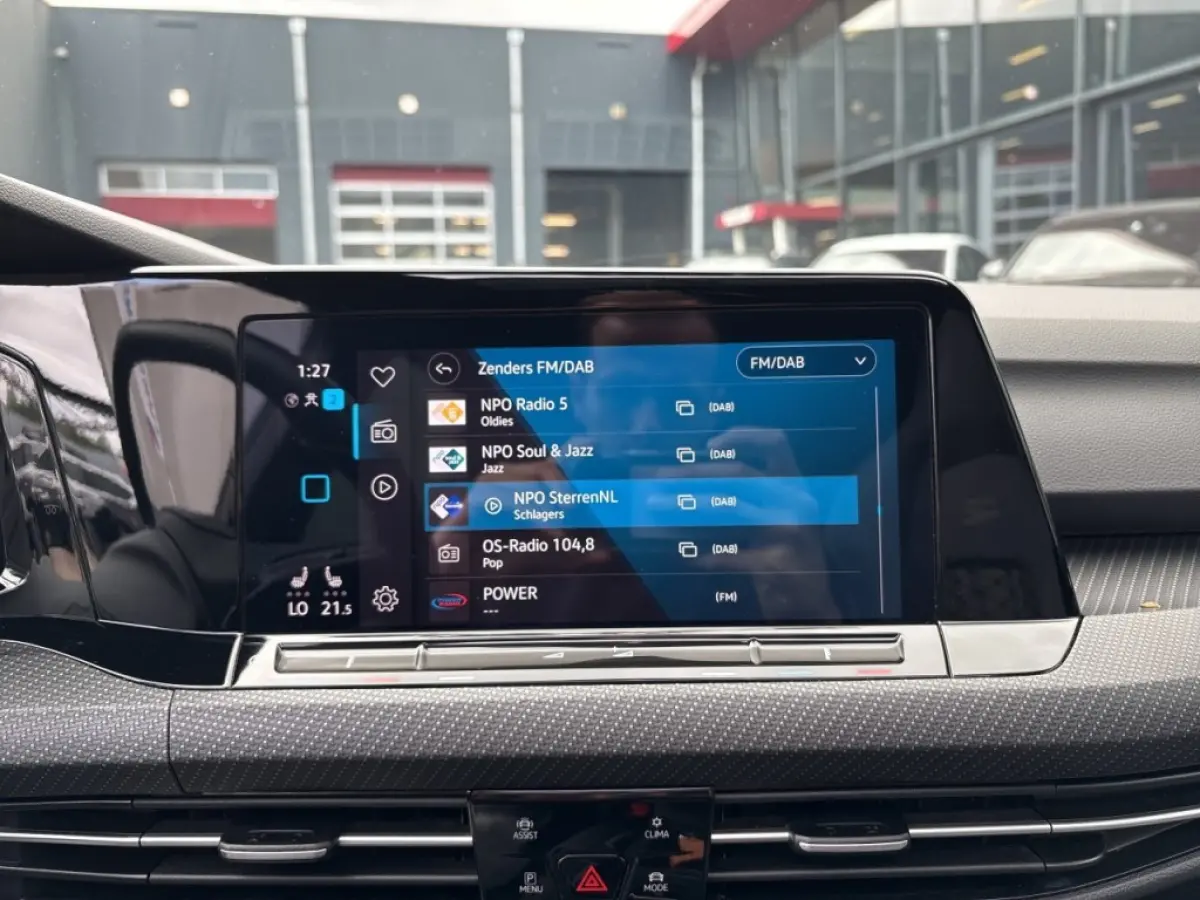 1.5 eTSI DSG R-LINE PANO-DAK/CAMERA/ACC/STOEL+STUURVERW/CARPLAY
