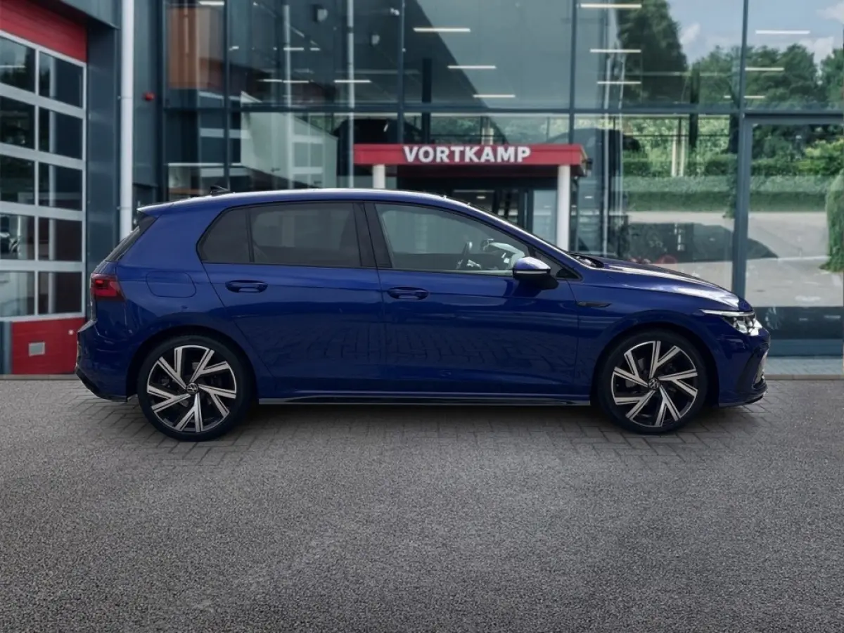1.5 eTSI DSG R-LINE PANO-DAK/CAMERA/ACC/STOEL+STUURVERW/CARPLAY