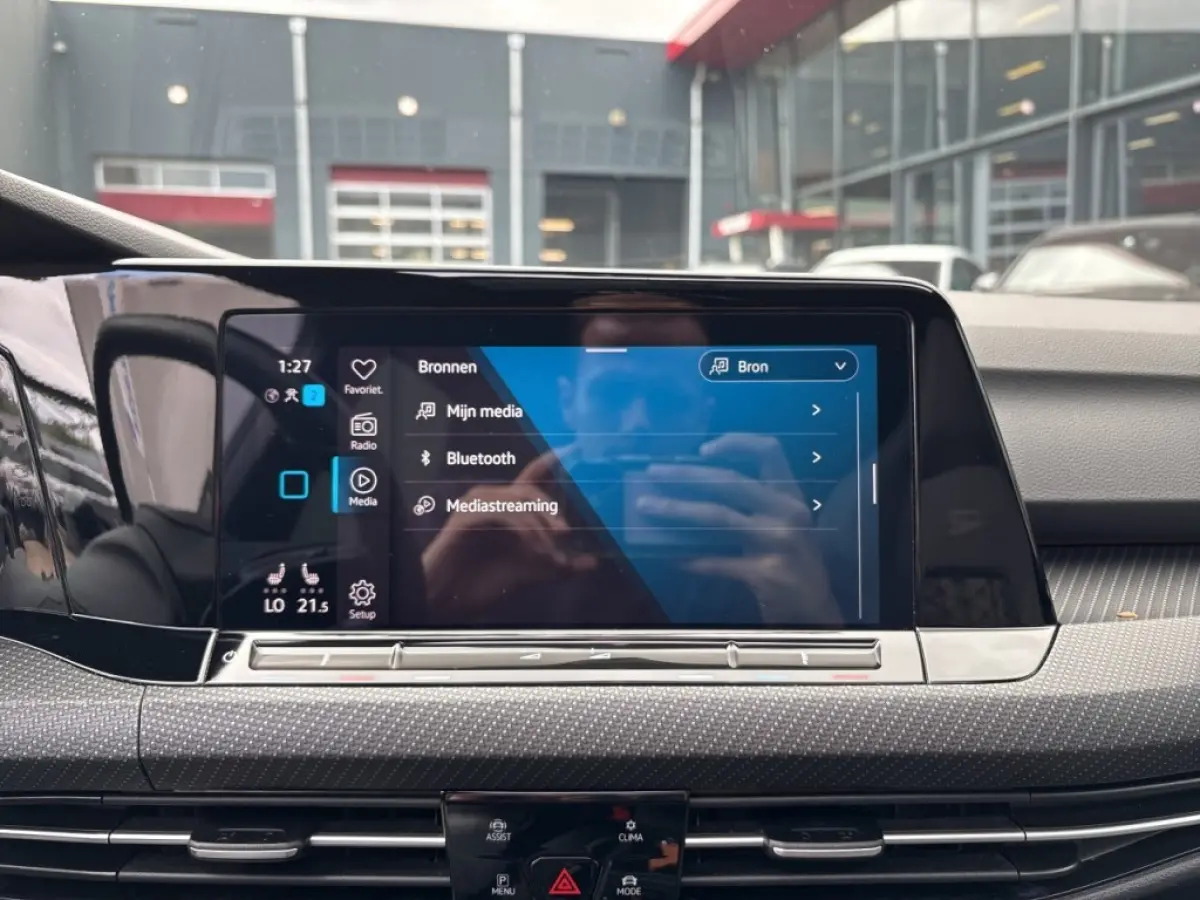 1.5 eTSI DSG R-LINE PANO-DAK/CAMERA/ACC/STOEL+STUURVERW/CARPLAY