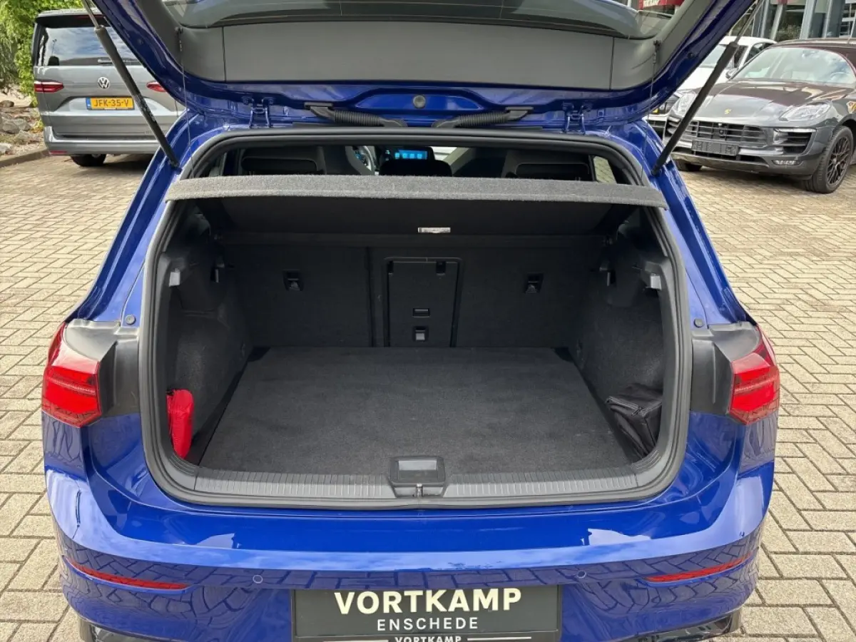 1.5 eTSI DSG R-LINE PANO-DAK/CAMERA/ACC/STOEL+STUURVERW/CARPLAY