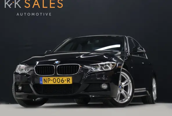 320i Centennial High Executive [VOL LEDER, STOELVERWARMING, LED, NAVIGATIE, CRUISE CONTROL, PDC ACHTER, CLIMATE CONTROL, BLUETOOTH, SPORTSTUUR, NIEUWSTAAT]