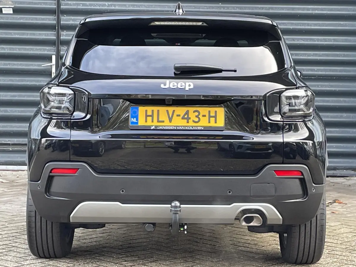 1.2 e-Hybrid Summit Navigatie / Stoelverwarming / Trekhaak
