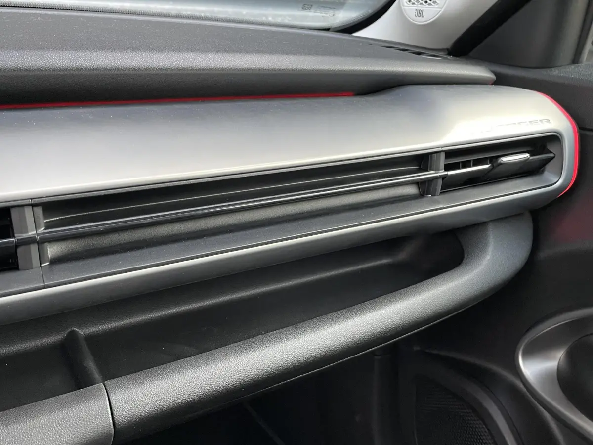 1.2 e-Hybrid Summit Navigatie / Stoelverwarming / Trekhaak