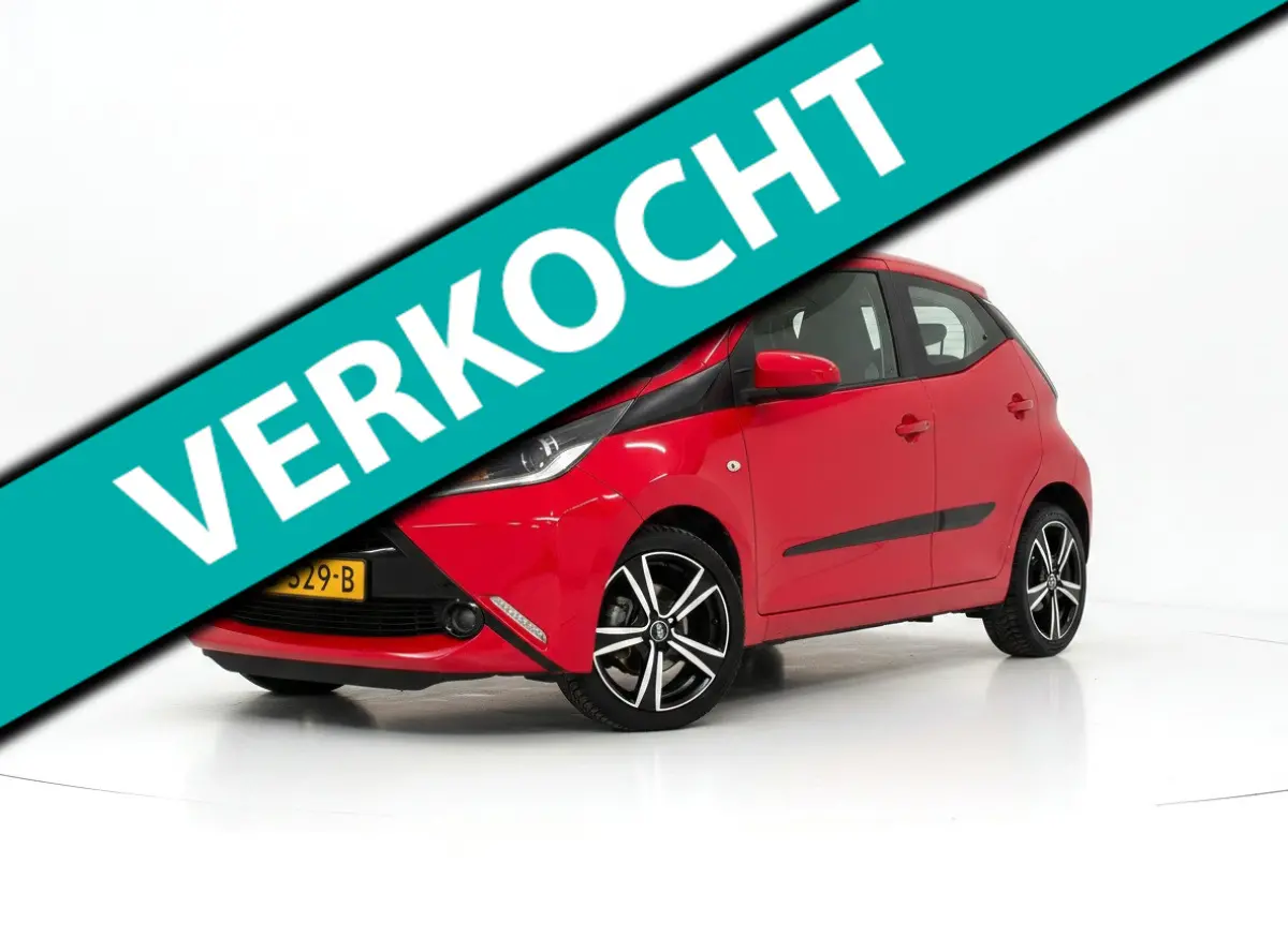 1.0 VVT-i x - Infotainment - Camera - Airco