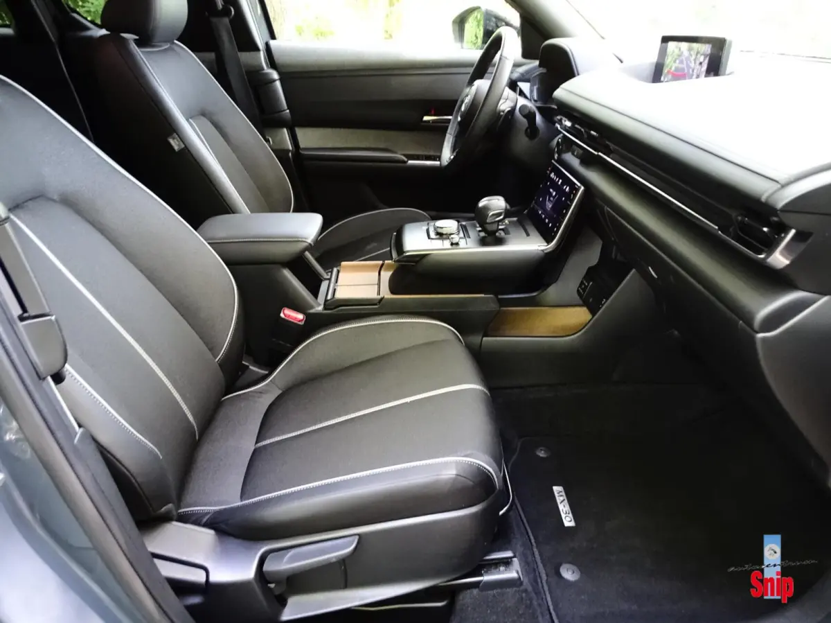 e-SkyActiv R-EV 170 Edition R