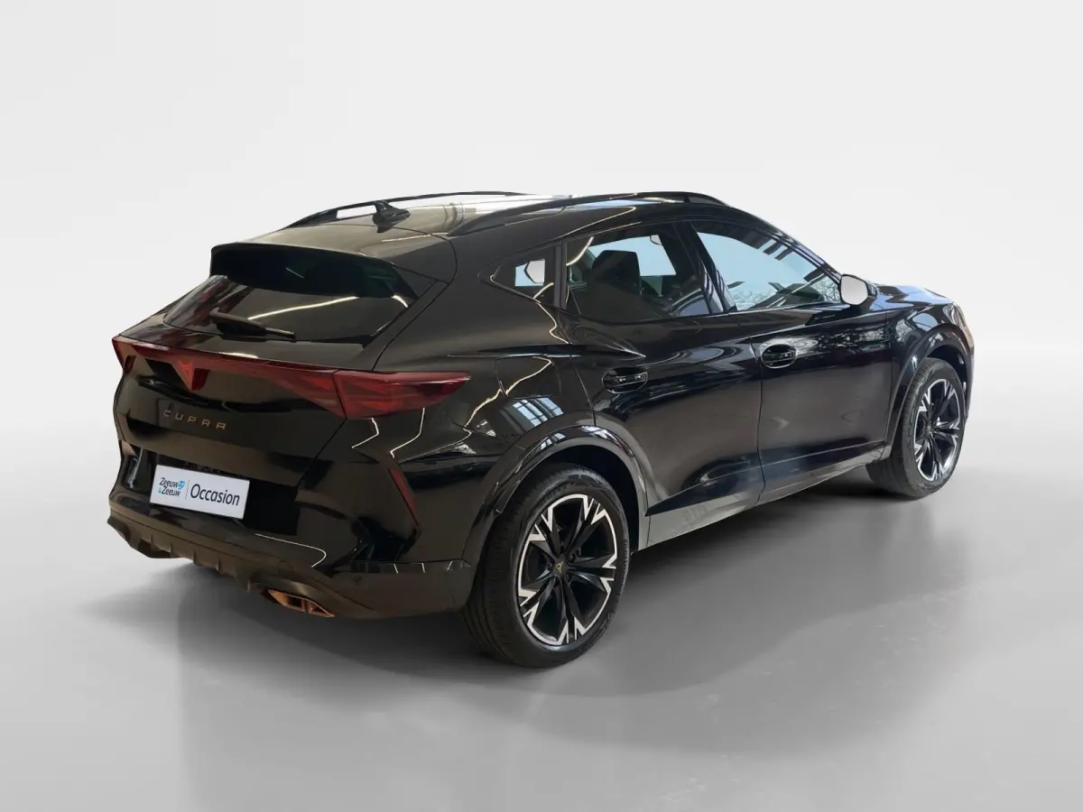 1.5 TSI e-Hybrid Business Panoramadak | Stuur verwarming etc! | Trekhaak | Super compleet en helemaal nieuw!