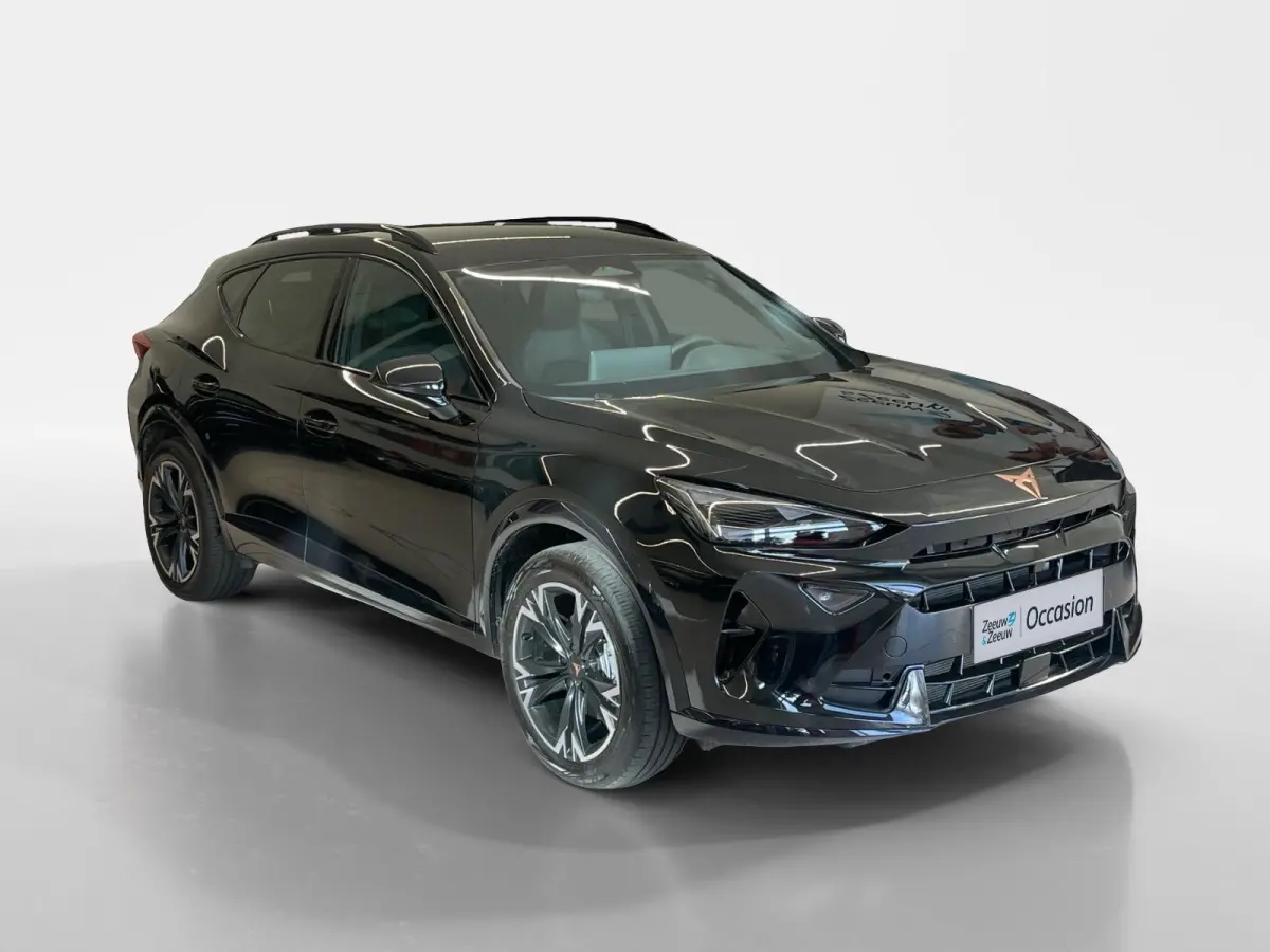 1.5 TSI e-Hybrid Business Panoramadak | Stuur verwarming etc! | Trekhaak | Super compleet en helemaal nieuw!