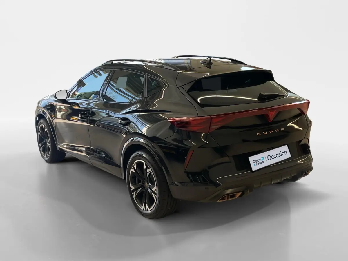 1.5 TSI e-Hybrid Business Panoramadak | Stuur verwarming etc! | Trekhaak | Super compleet en helemaal nieuw!