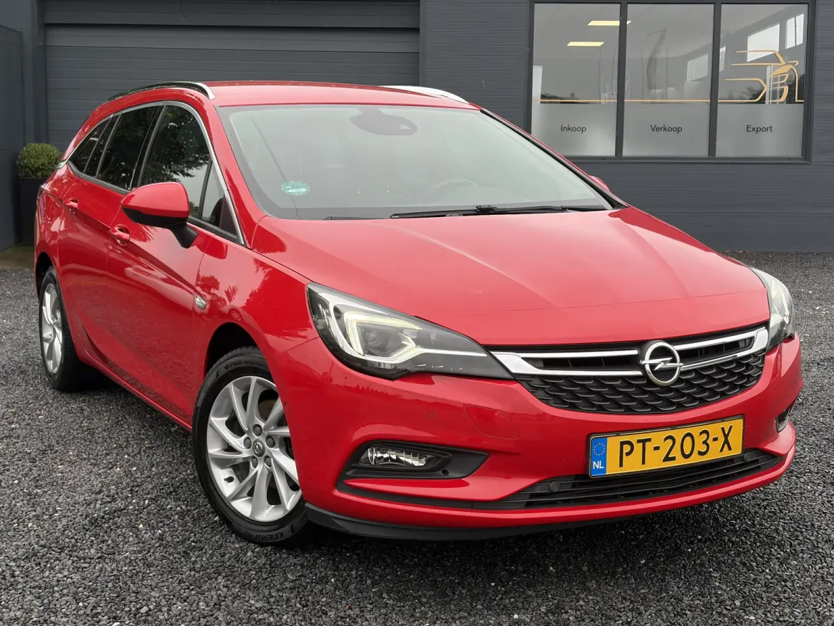 1.4 Innovation Dealer Onderhouden l 150pk l Carplay l 2e Eigenaar l Camera l Trekhaak l Keyless l Navi l Halfleder l Pdc V+A l 6 Bak l Clima l Cruise l Rijstrooksensor l Dodehoeksensor l N.A