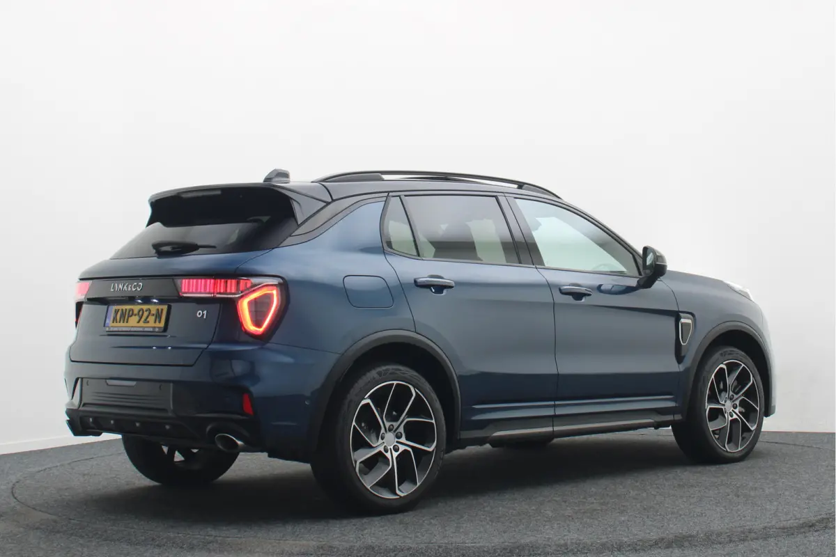 1.5 Plug-in Hybrid 360° Camera, Panoramadak, ACC, Apple Carplay, Infinity Sound, DAB, 20''