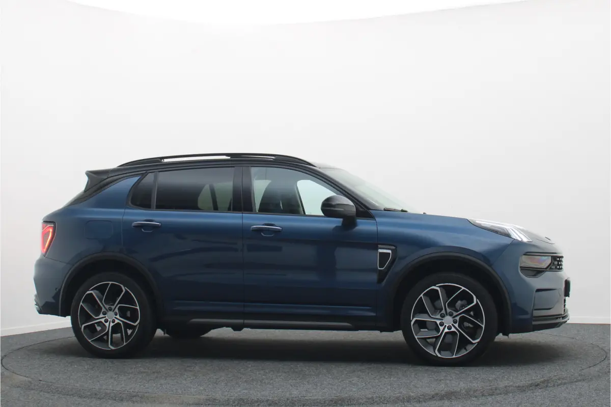 1.5 Plug-in Hybrid 360° Camera, Panoramadak, ACC, Apple Carplay, Infinity Sound, DAB, 20''