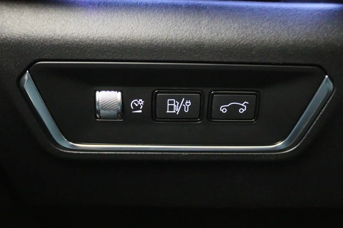 1.5 Plug-in Hybrid 360° Camera, Panoramadak, ACC, Apple Carplay, Infinity Sound, DAB, 20''