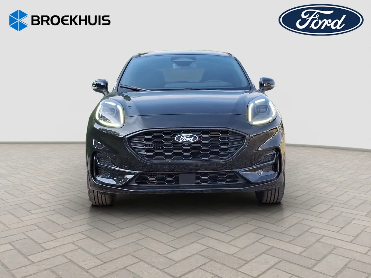 1.0 EcoBoost ST-Line | Achteruitrijcamera | All Weather banden | Buitenspiegels elektrisch verstel- en verwarmbaar