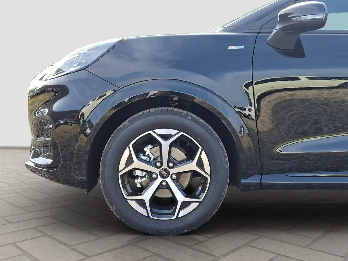 1.0 EcoBoost ST-Line | Achteruitrijcamera | All Weather banden | Buitenspiegels elektrisch verstel- en verwarmbaar