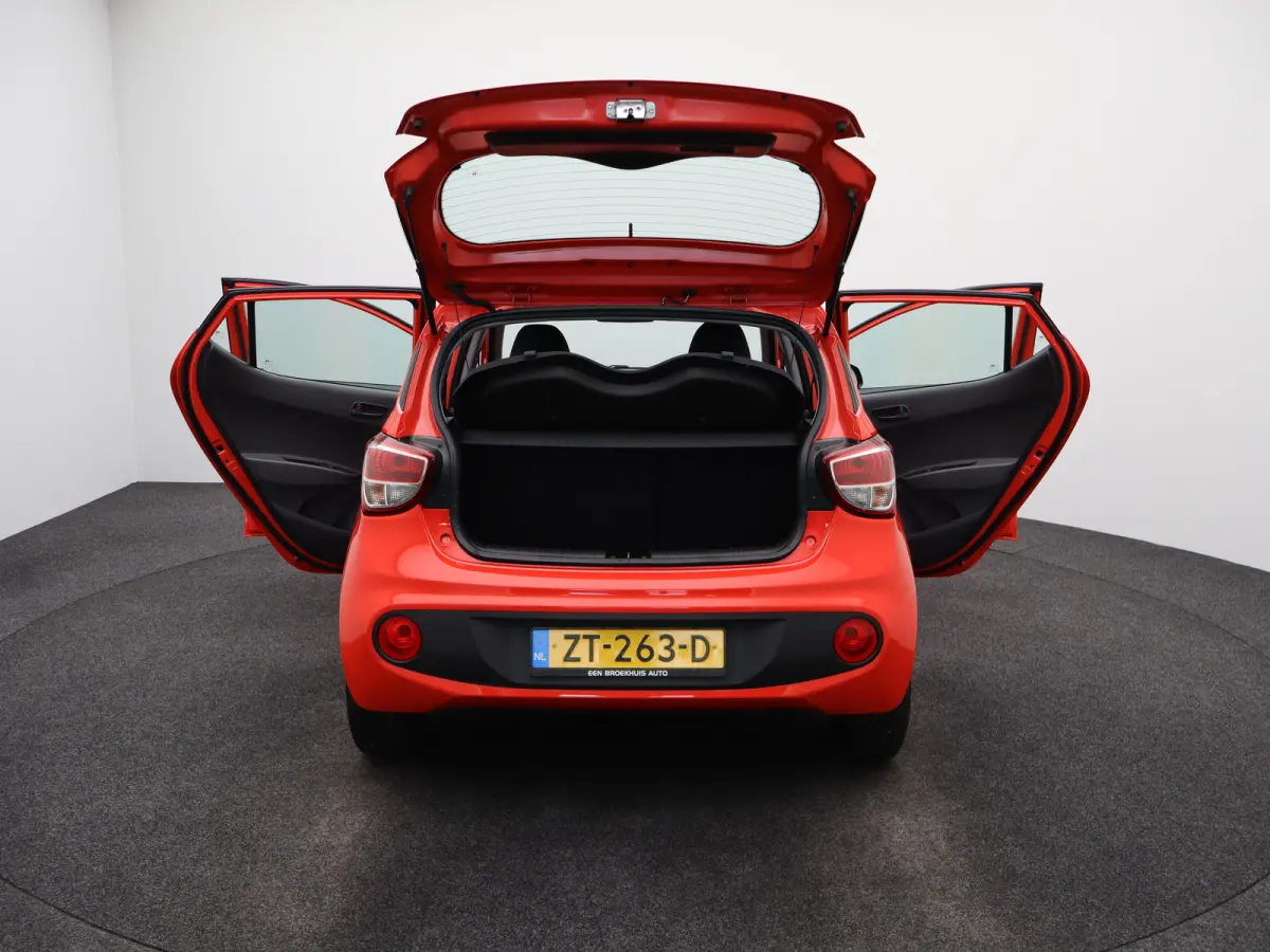 1.0i Comfort | Airco - Cruise Control | | Airco | Alarm klasse 1(startblokkering) | Alarmsysteem