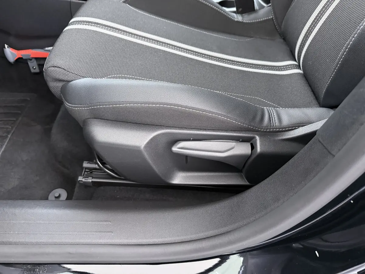 1.2 Turbo Hybrid GS 145pk | Achteruitrijcamera | Apple Carplay/Android Auto|telefoonintegratie premium | Cruise control